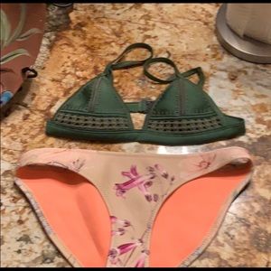 Triangl Bikini